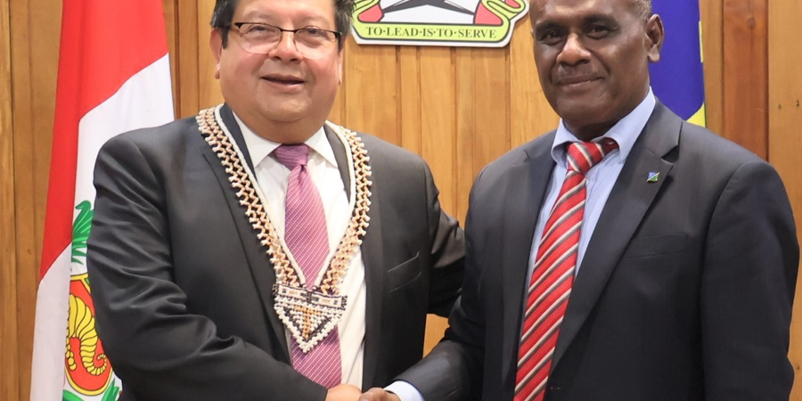 Prime Minister Hon. Jeremiah Manele MP receiving H.E Gallardo Valencia during the latter’s courtesy visit