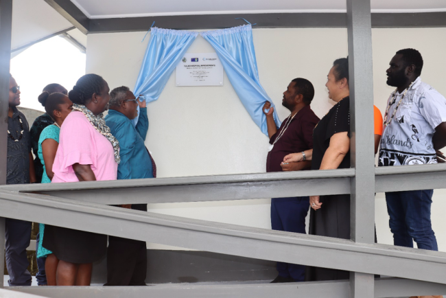 Unvieling of the plaque