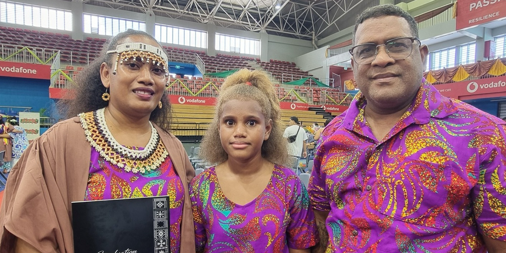 Jennifer with family