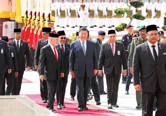 President Xi arrives in Malaysia