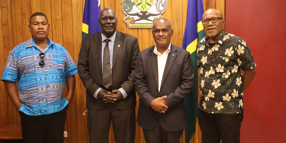 Prime Minister Honorable Jeremiah Manele, MP, and Premier of Western Province, Honorable Billy Veo (center), PS of WP (right) and on the far left is a Provincial Minister of Western Province