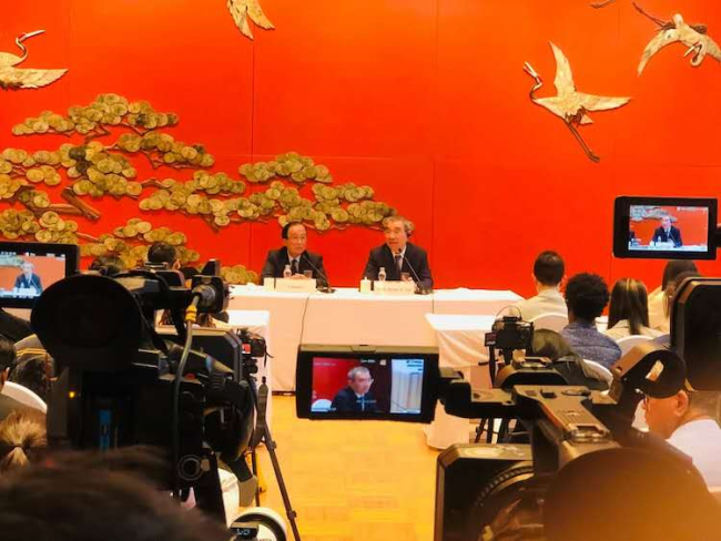 Prof Yifu Lin (right) speaking at the press briefing