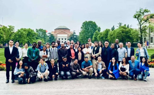 International journos with CIPCC and China Foreign Ministry officials at the Tsinghua University