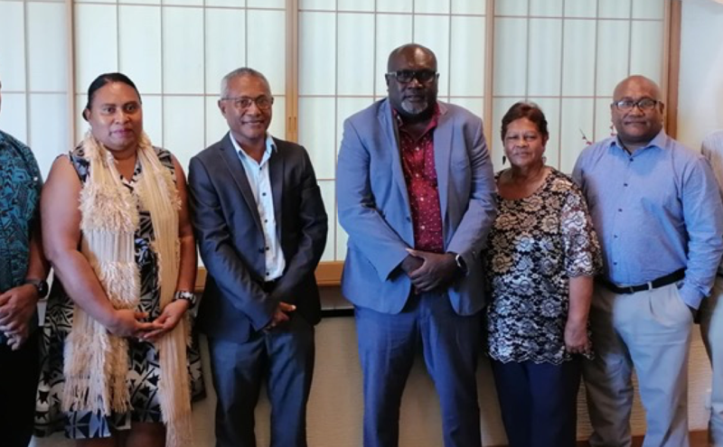 SI Education Board convenes first meeting