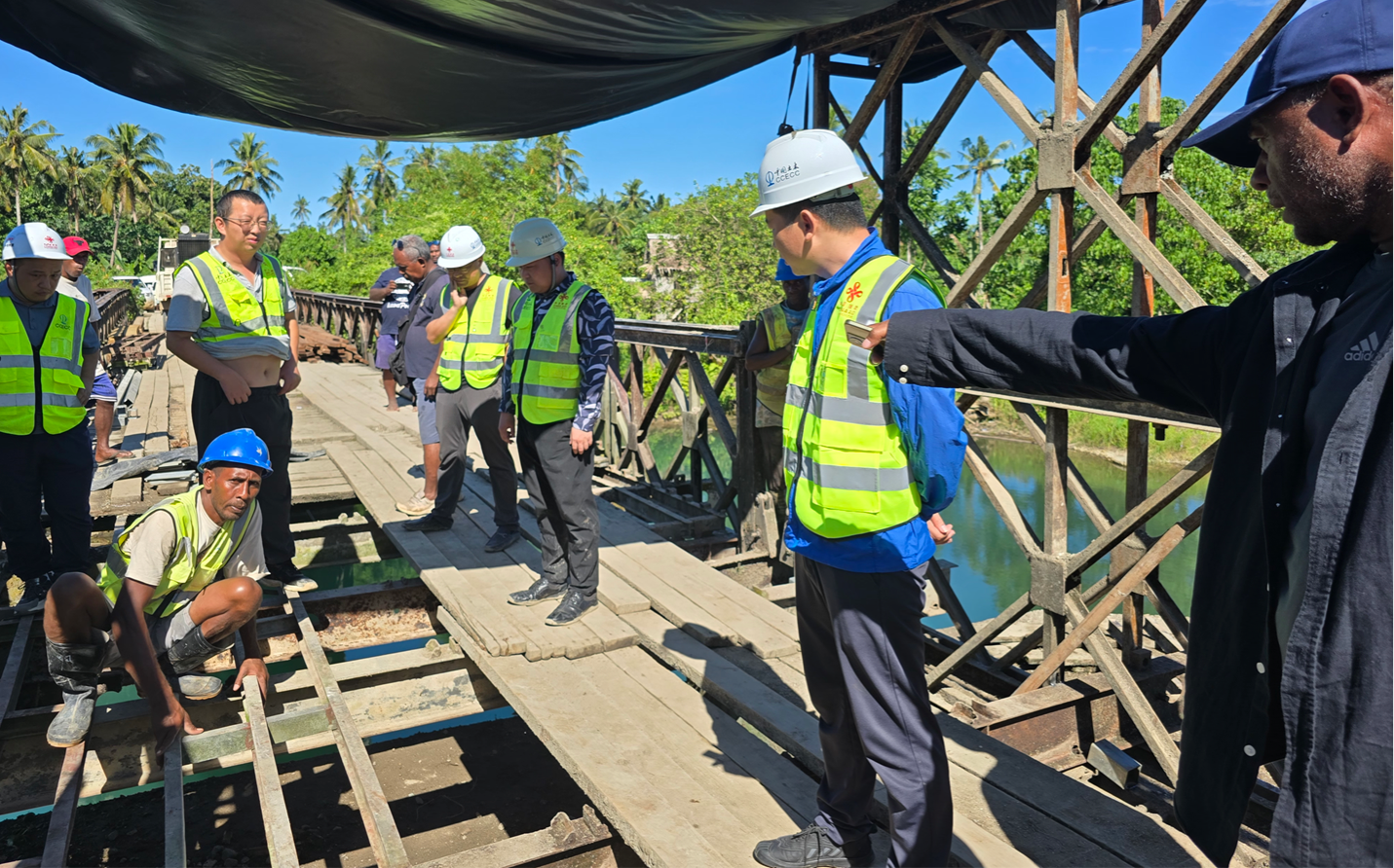 Drivers in Auki advised on load capacity 