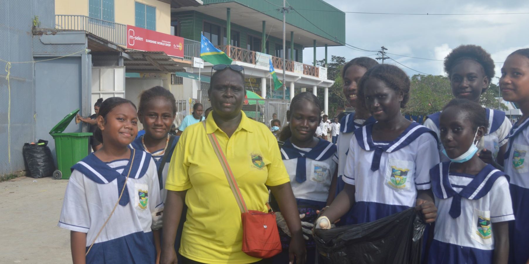 Gizo Primary Student and Staff