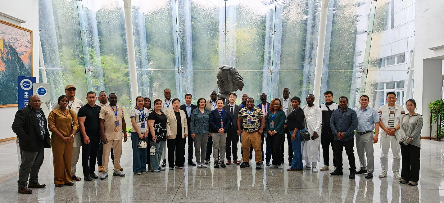 MID officers learn about ‘Belt and Road’ initiative 