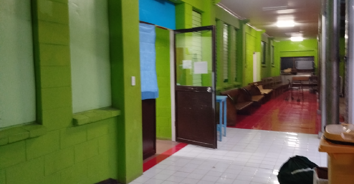 Mentally-ill patient smashes hospital door, raising safety concerns Mentally-ill patient smashes hospital door, raising safety concerns
