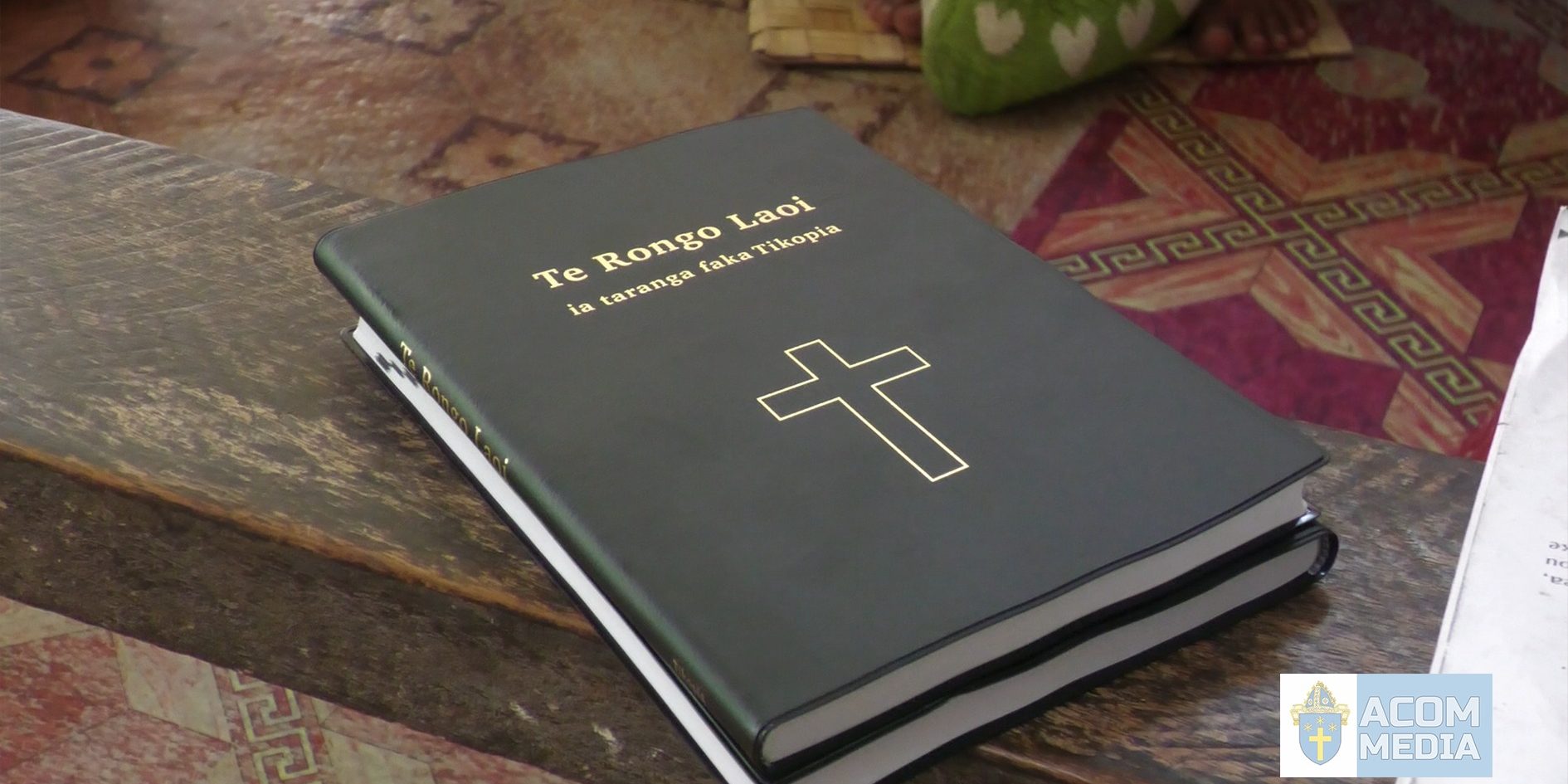 Tikopian New Testament Bible Te Rongo Laoi