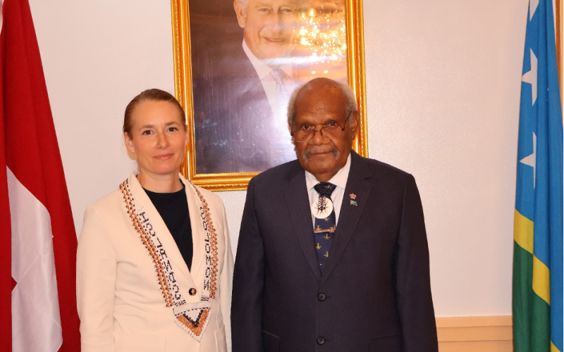 Switzerland envoy presents credentials
