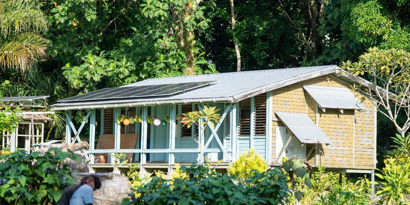 Nuoba Clinic in the Reef Islands, Temotu Pele, now has access to solar power.