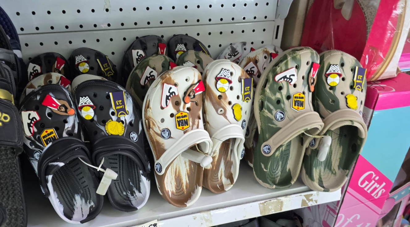 Crocs sandal fever hits SI