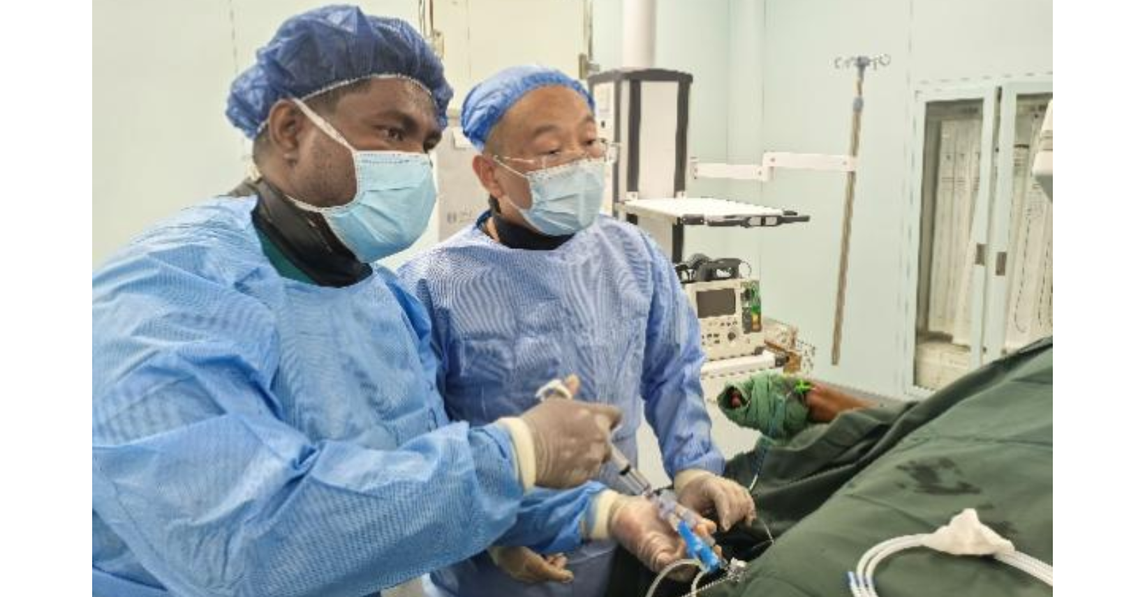 Historic coronary stent implantation surgery in SI