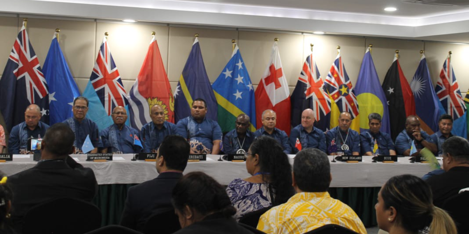 PIF leaders sign PRF
