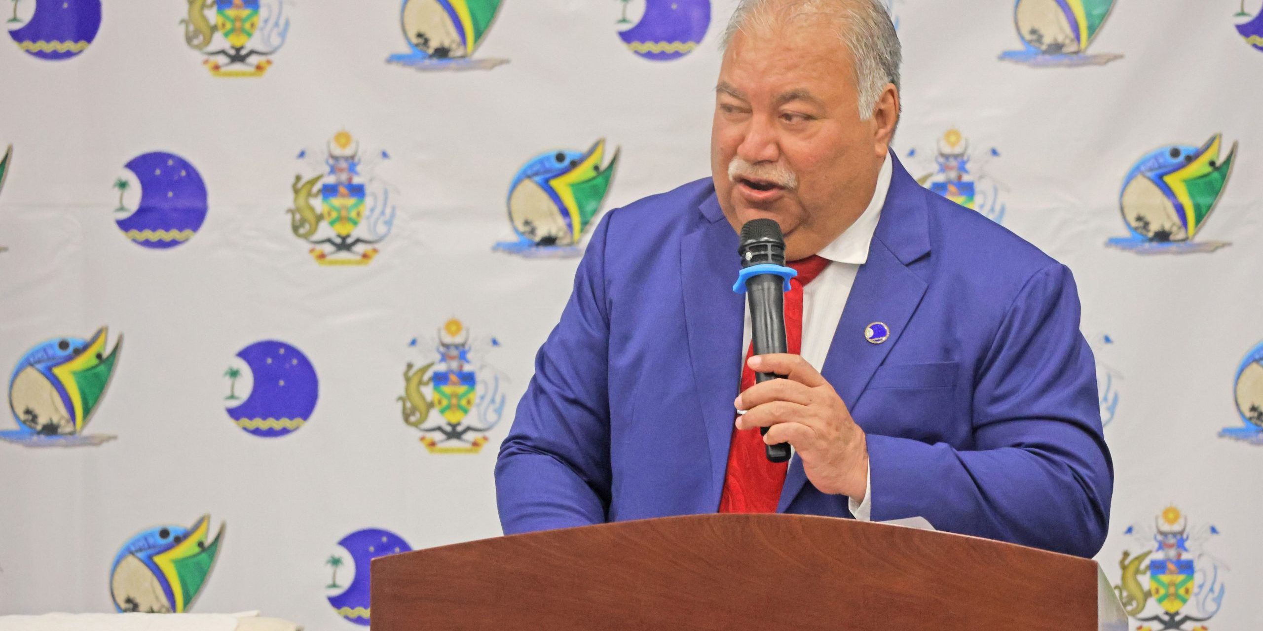 Secretary General H.E Baron Divavesi Waqa delivering his closing remarks at the Regional media workshop