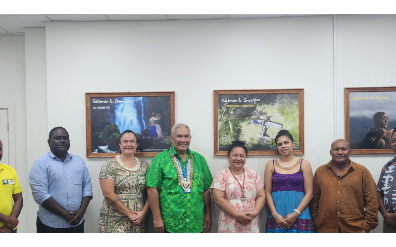 SI, Cook Islands explore tourism and cultural cooperation