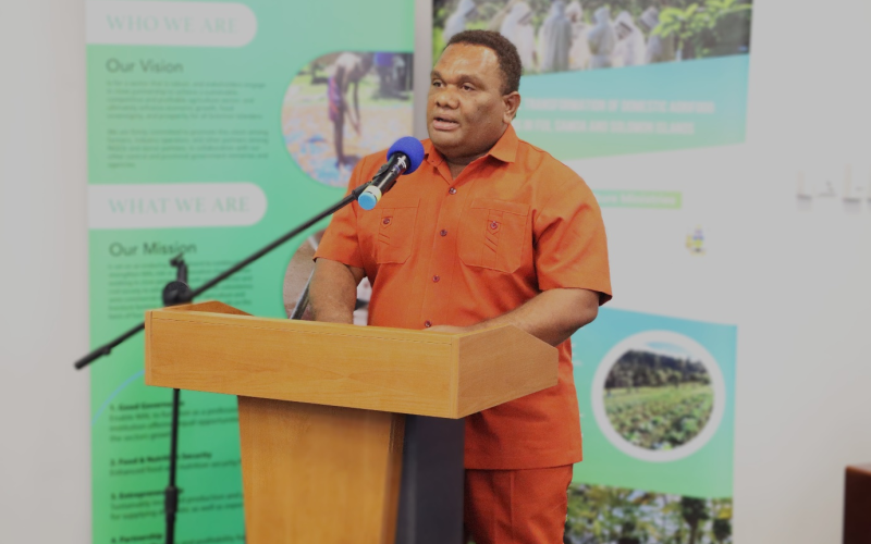 Minister Wasi calls on recipients to prioritise people