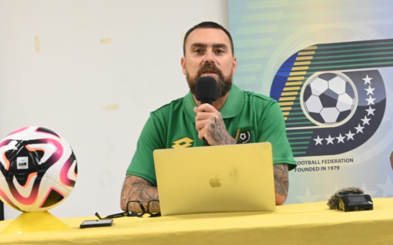 New coach for womens football team