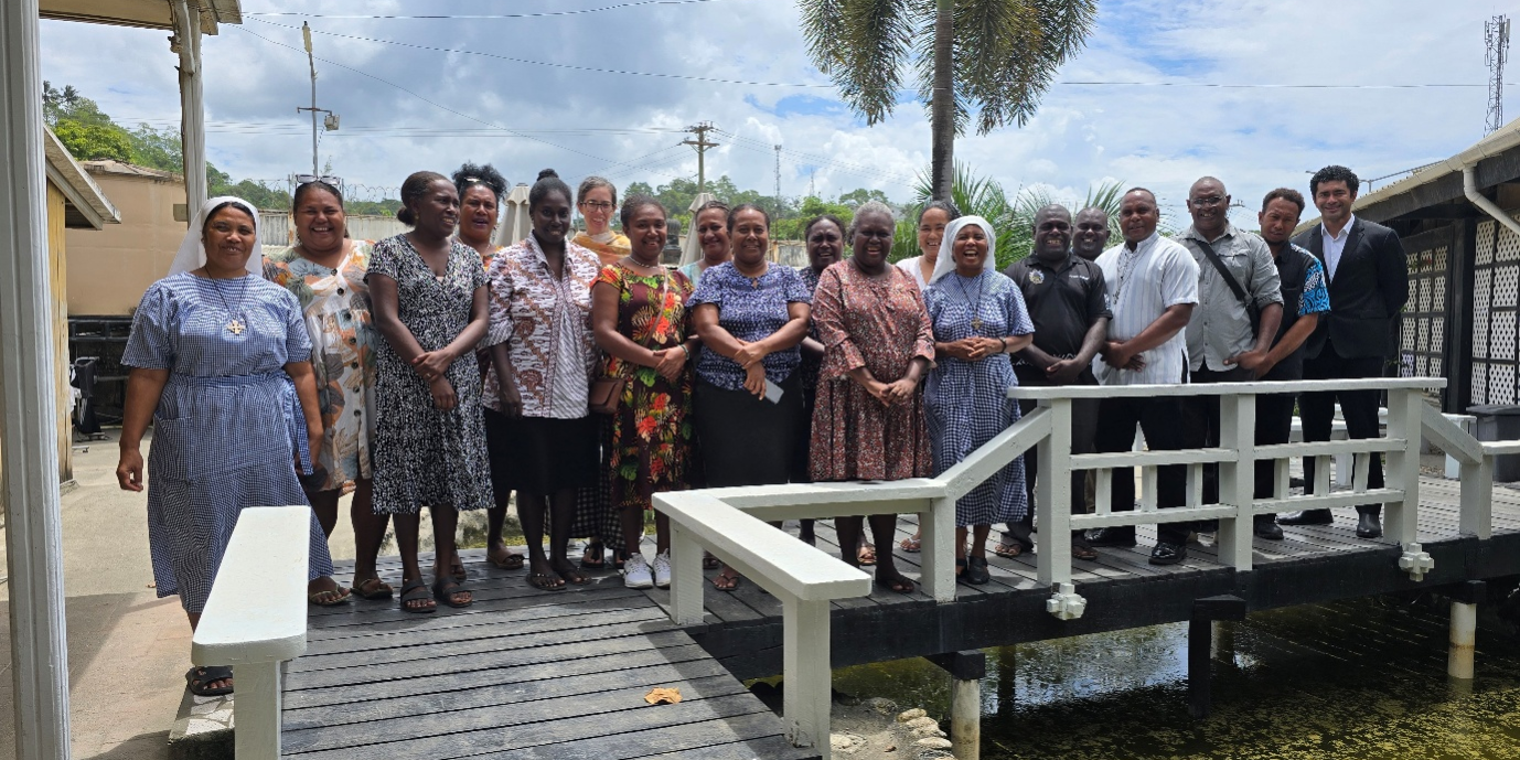Participants at the announcement of the Seif Famili Releisonsip program last week Friday.