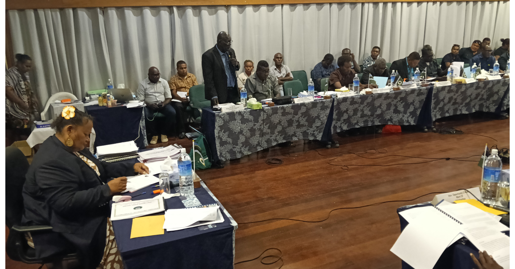Premier Veo faces questions on sports and land redistribution