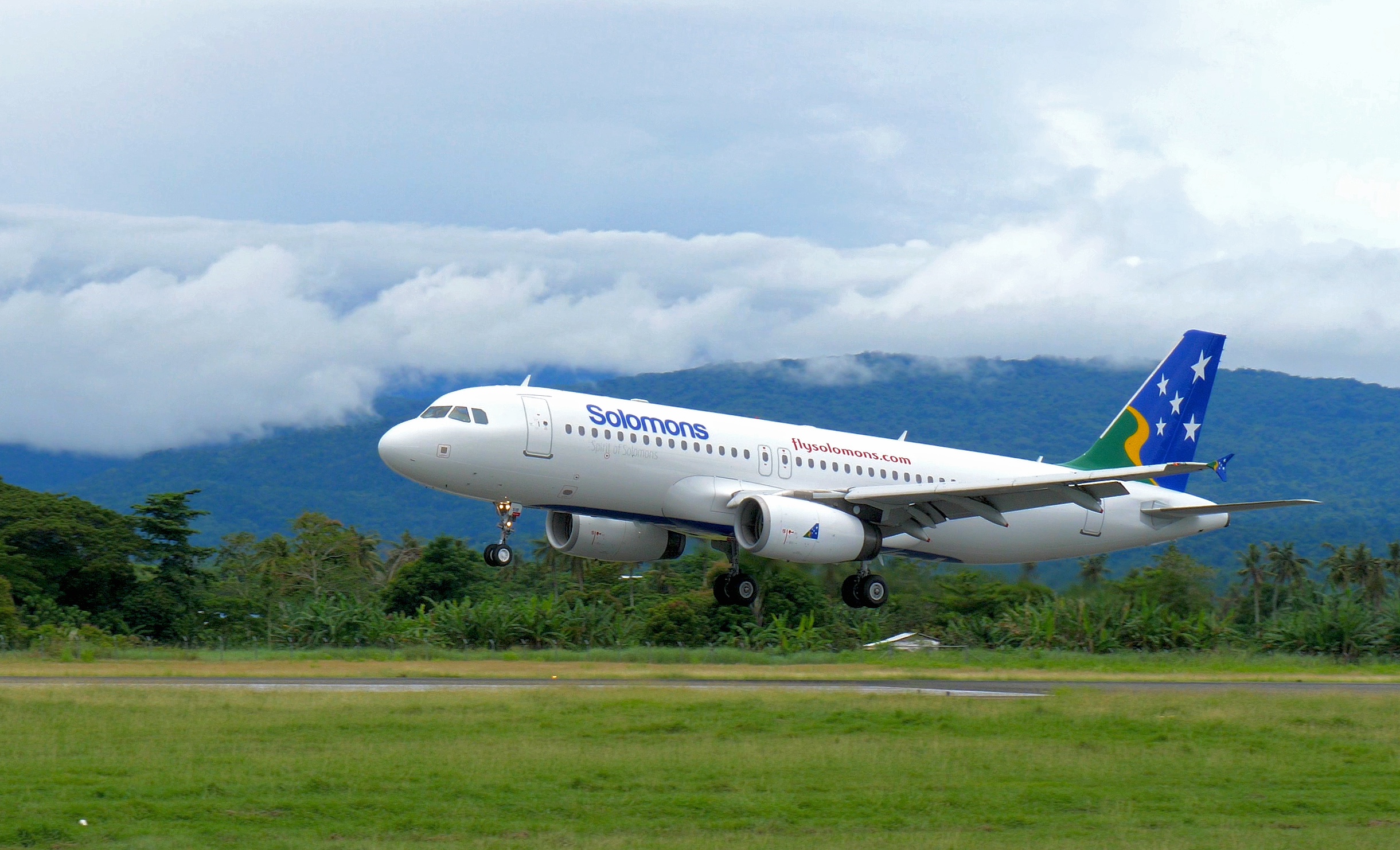 Solomon Airlines offers special airfare deal