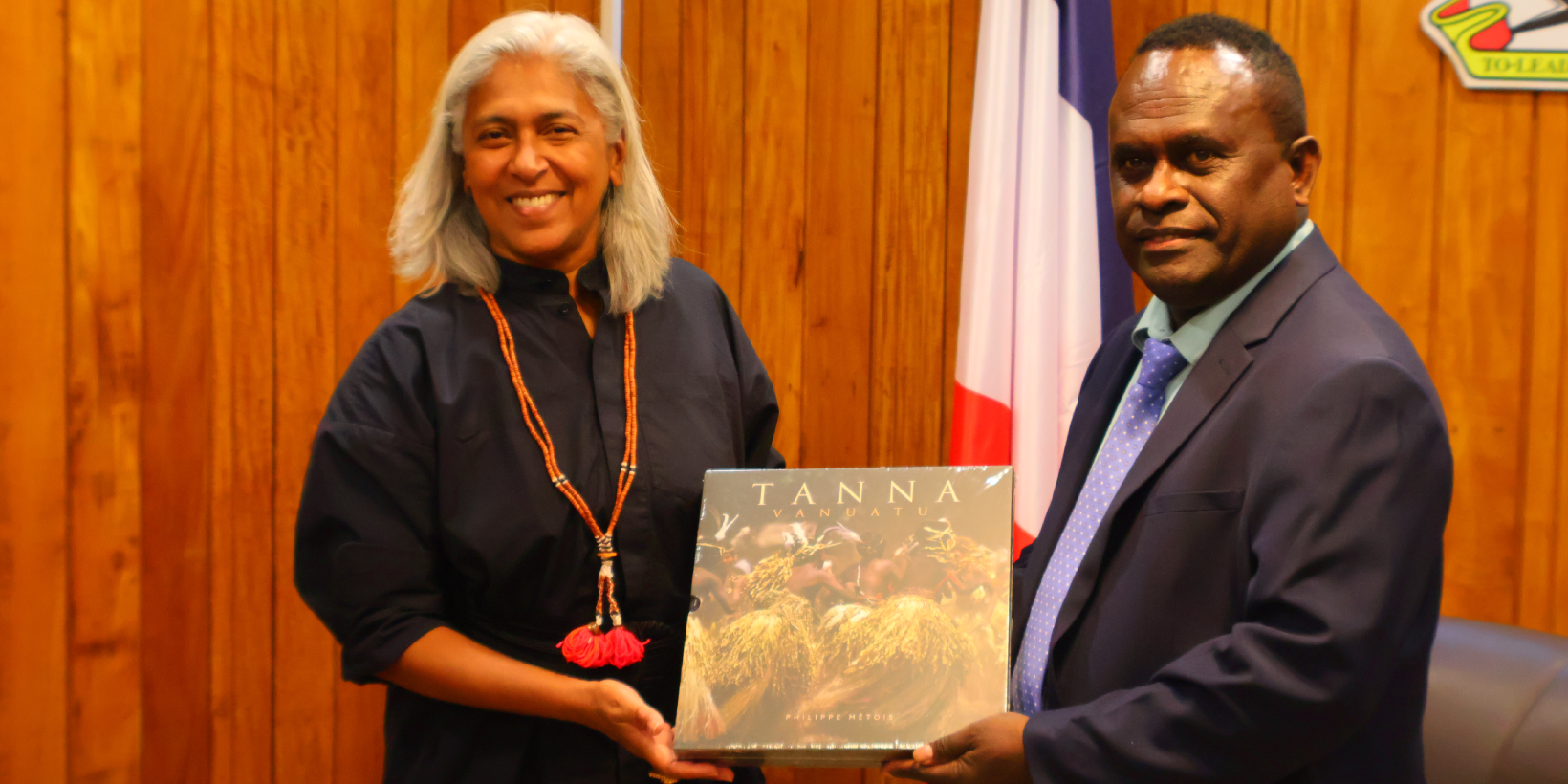 Acting PM and French Envoy