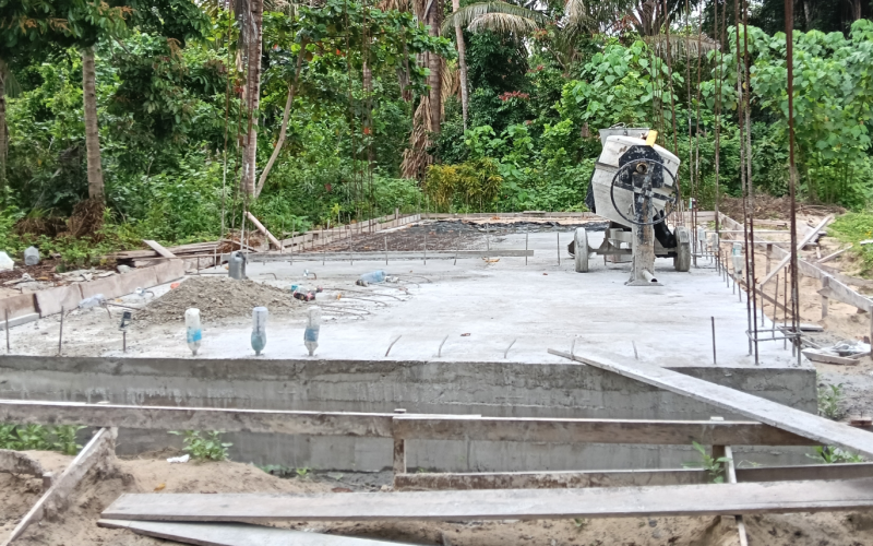 Saeragi Seagrapes community hall takes shape