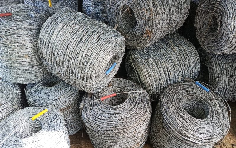 Fencing materials for Mile 6 Cattle project arrive in Gizo