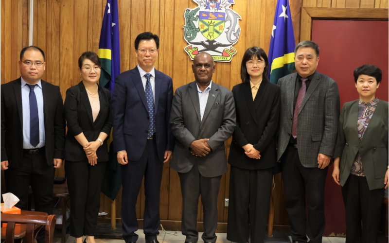 Jiangsu Academy of Agricultural Sciences delegation pays visit to PM