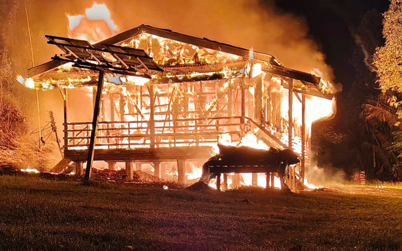 Health Ministry condemns burning of clinic