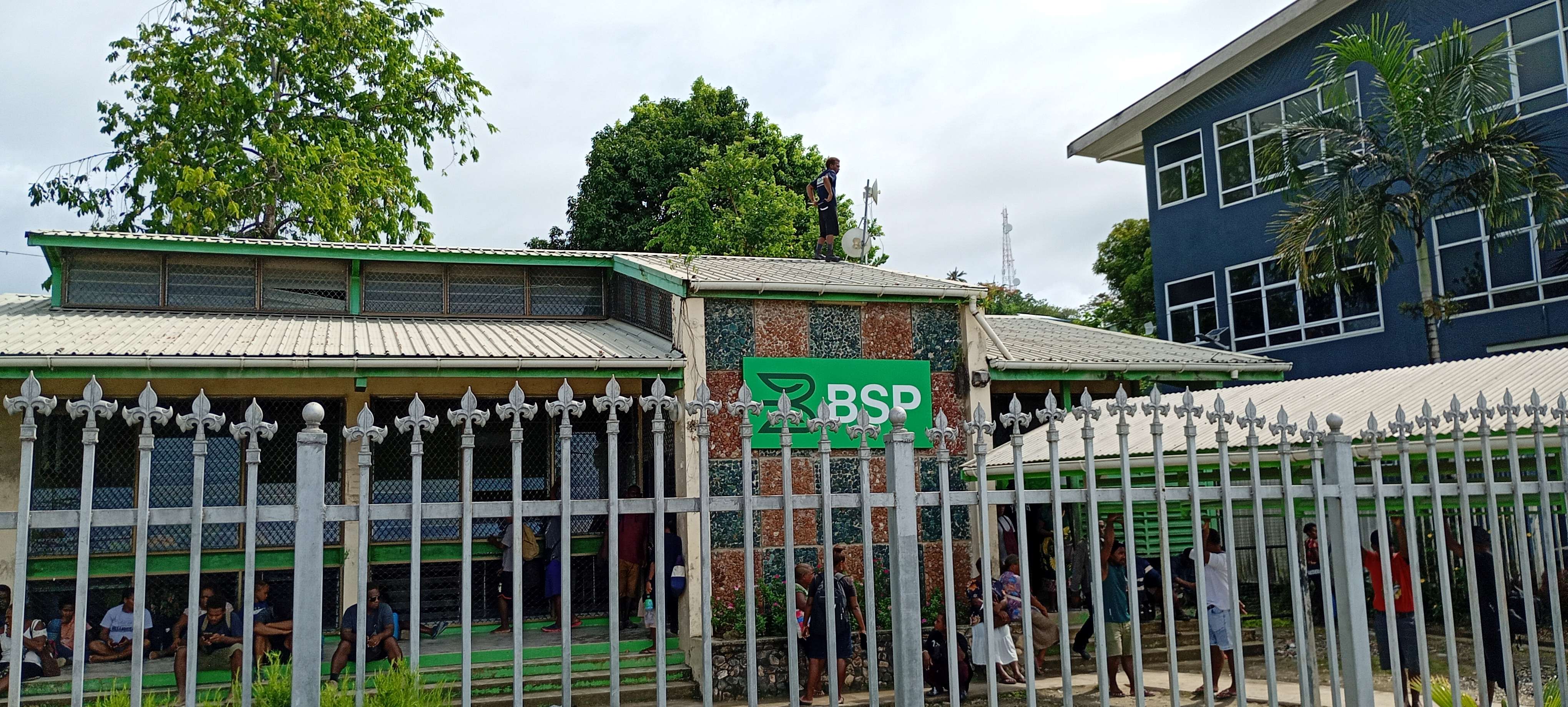 Teacher nabbed in Auki BSP break-in