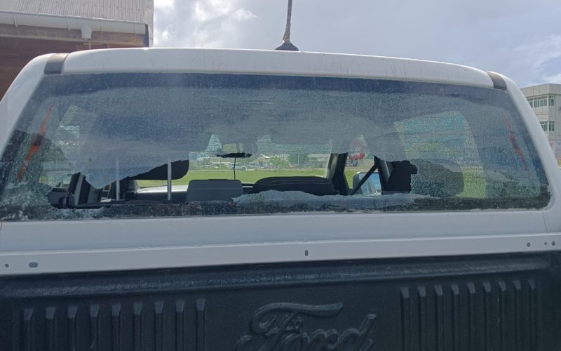 Three police vehicles stoned at New Year’s eve