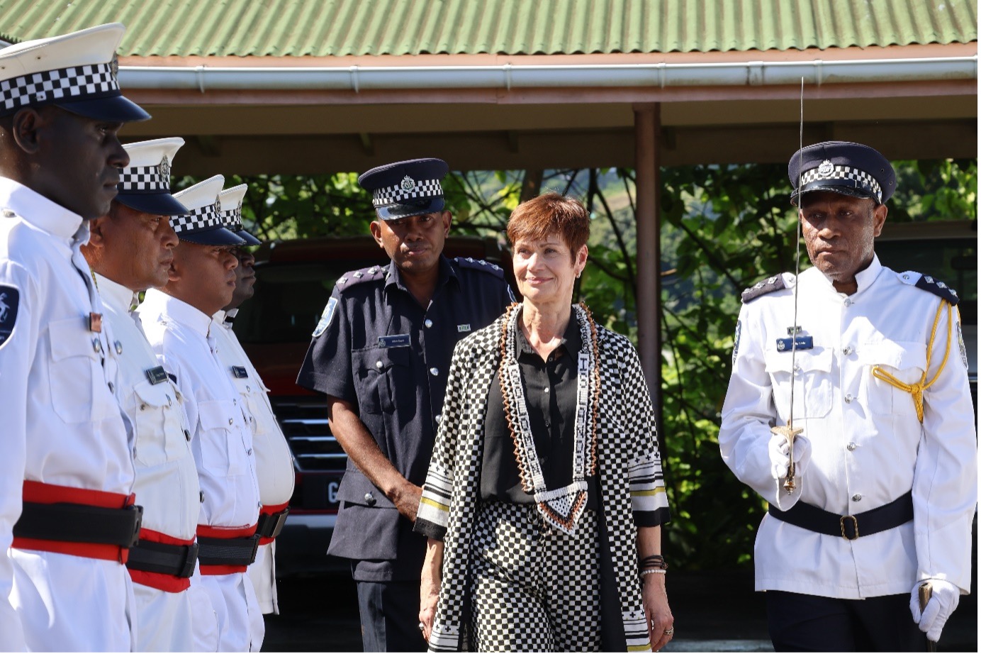 Governor General Receives Credentials from Sweden, Malaysia
