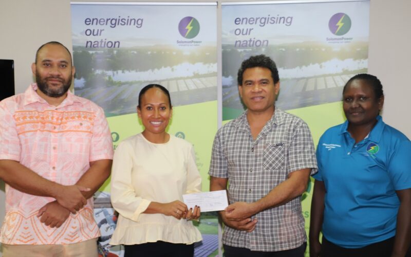 Solomon Power supports basketball development 