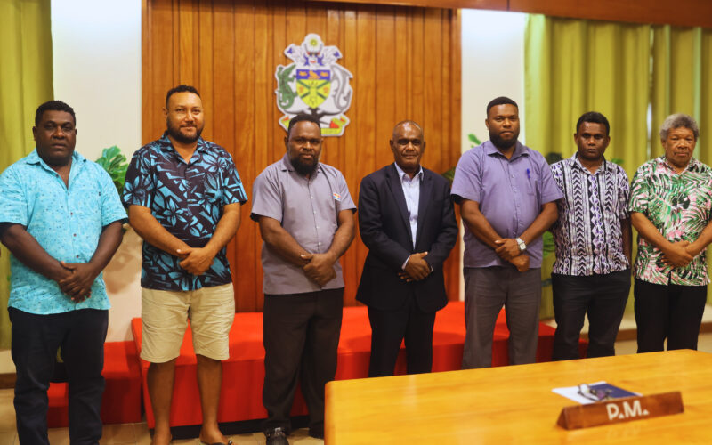 PM RECEIVES PROVINCIAL PREMIERS 