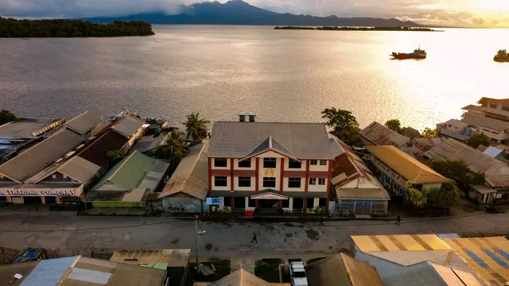 Zaru Hotel Owner Appeals for Partnership