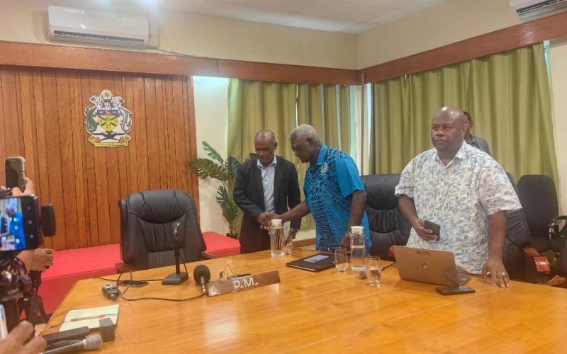 Govt downplays new coalition’s number