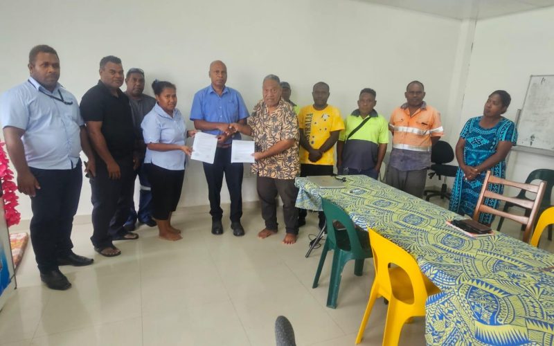 Ports employees defer strike for 14 days