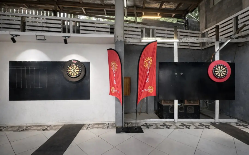 OUR TELEKOM EASTER DART CHAMP UNDERWAY