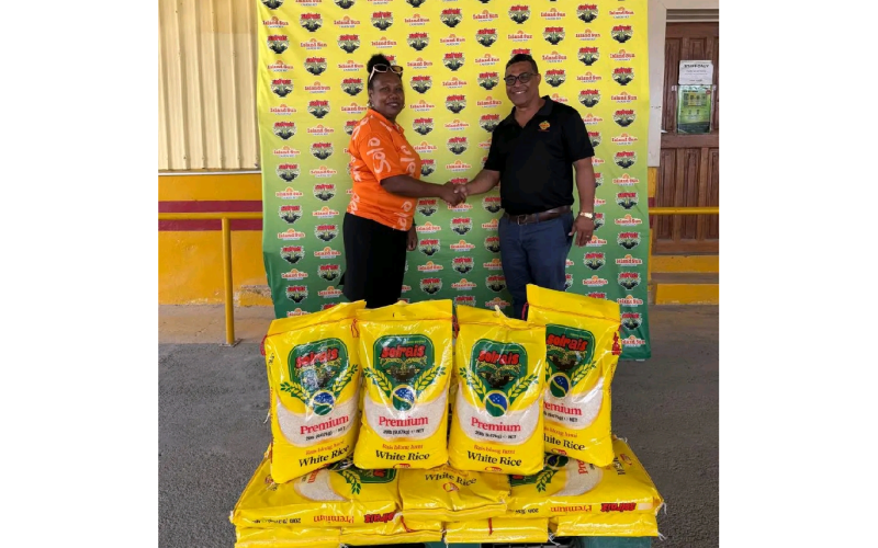 HNA Acknowledges Solrais for support