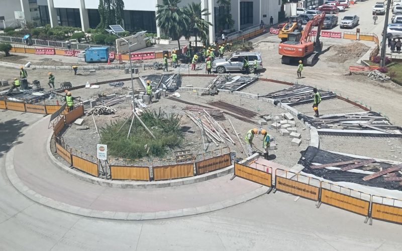 Landside Works on Heritage Park Roundabout Progressing